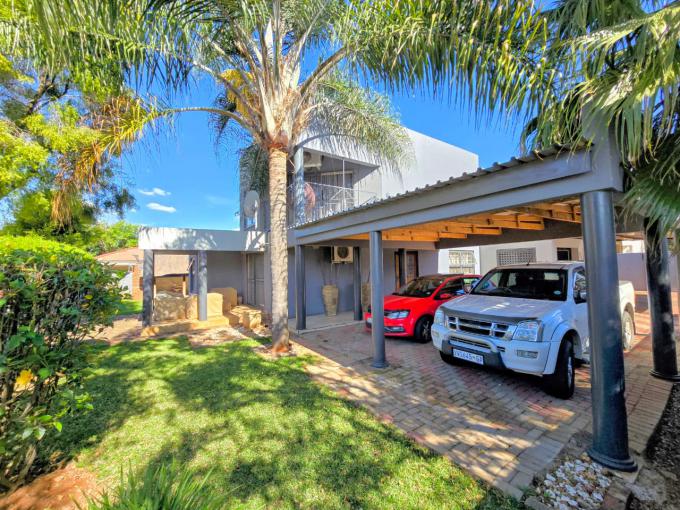 3 Bedroom House for Sale For Sale in Doornpoort - MR708633