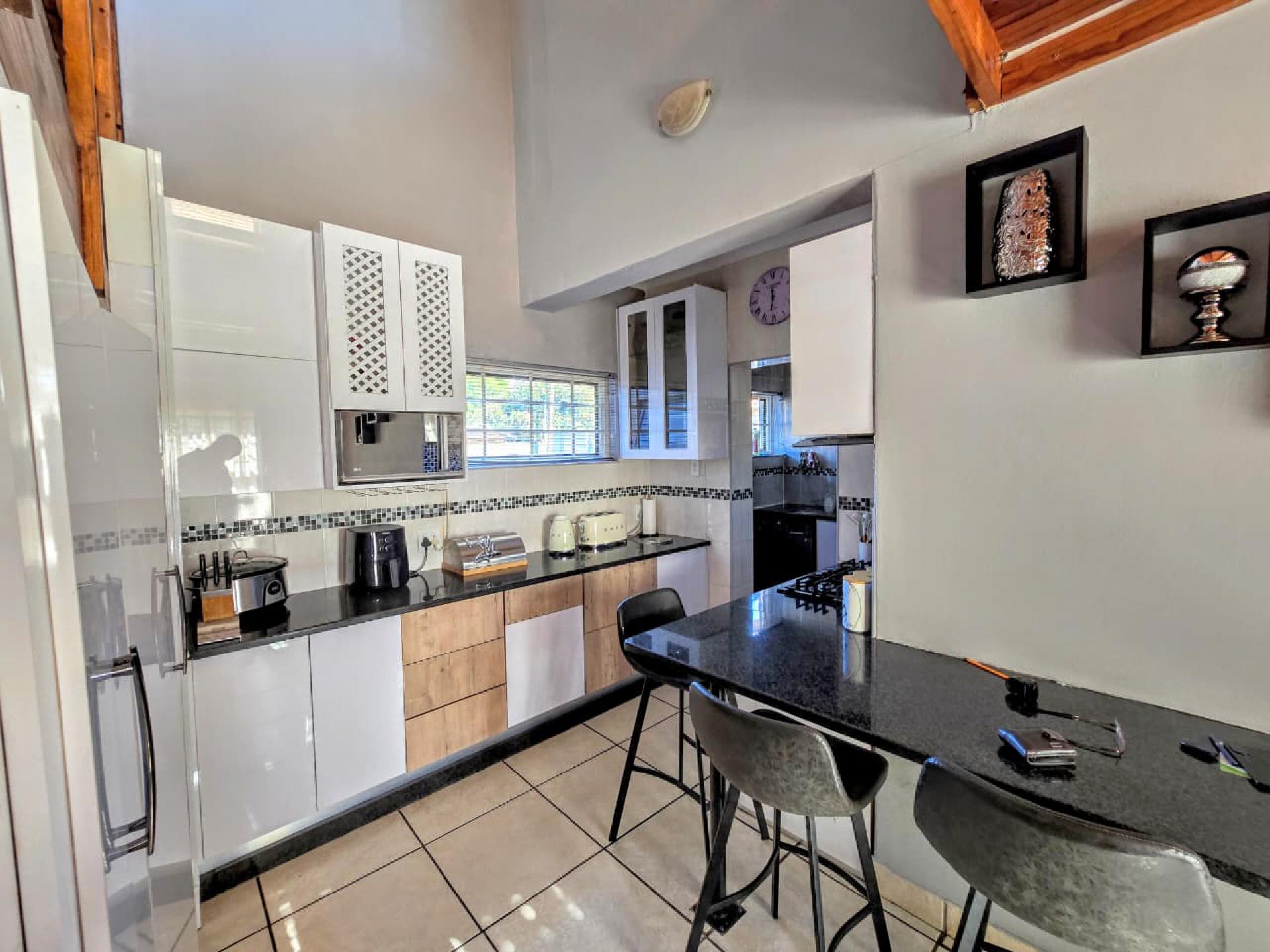  of property in Doornpoort