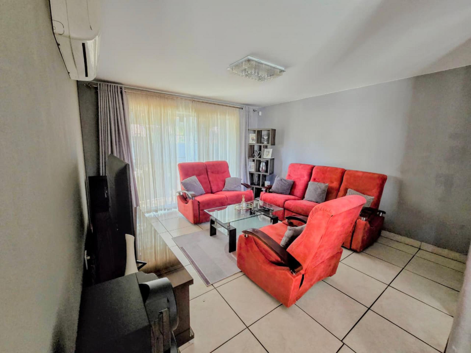  of property in Doornpoort