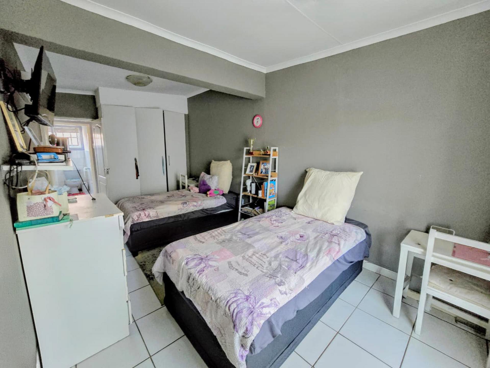  of property in Doornpoort