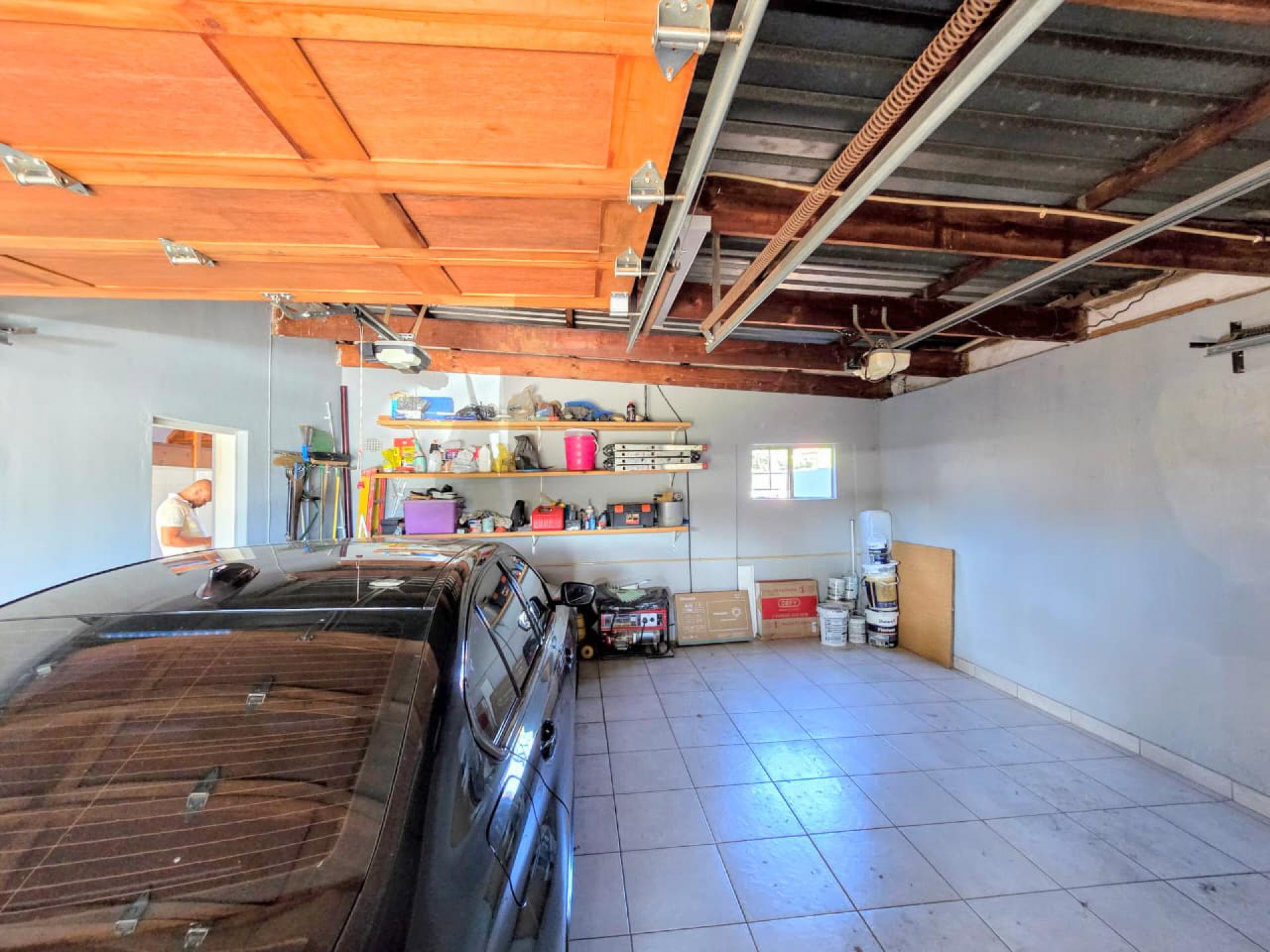  of property in Doornpoort