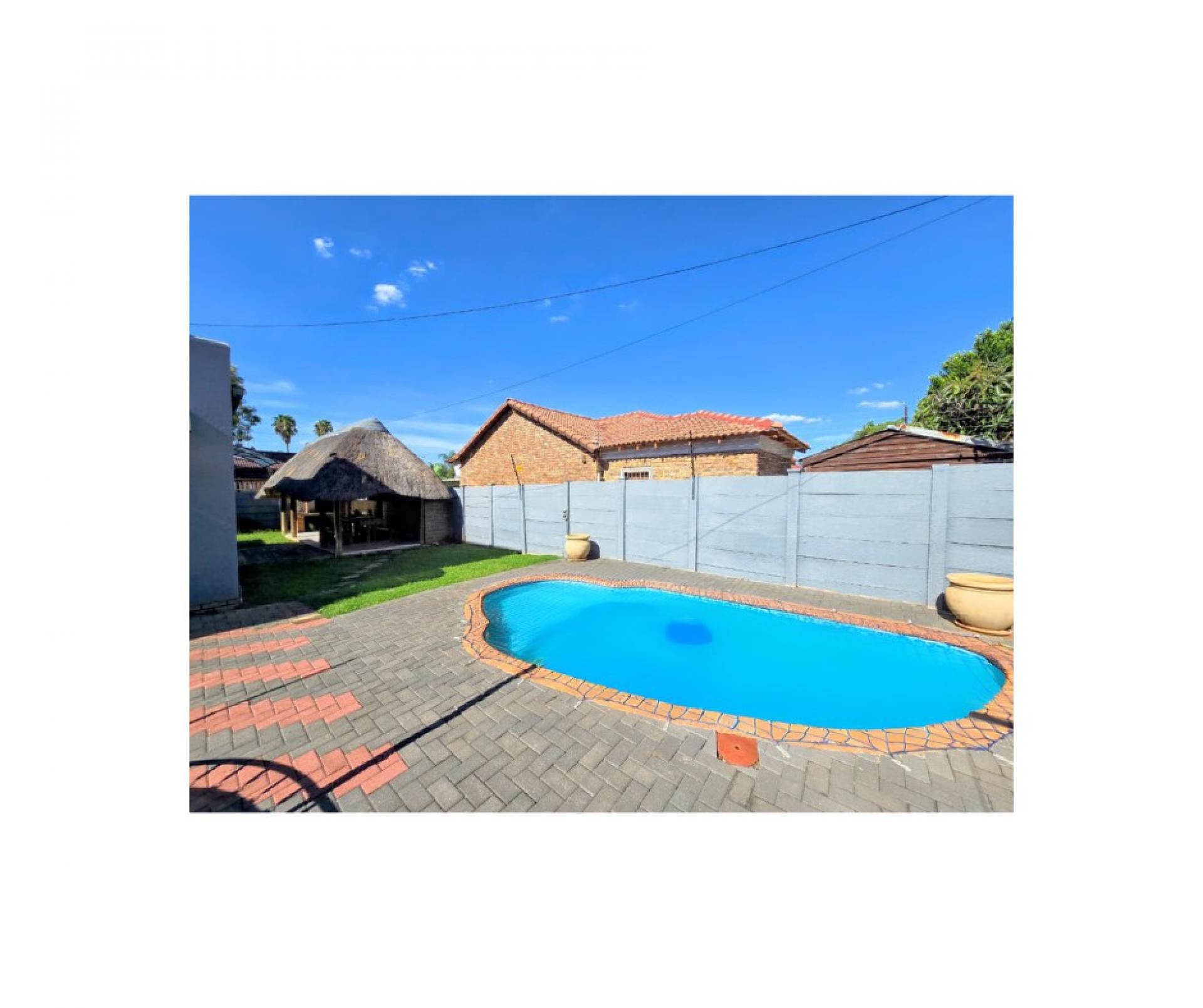  of property in Doornpoort