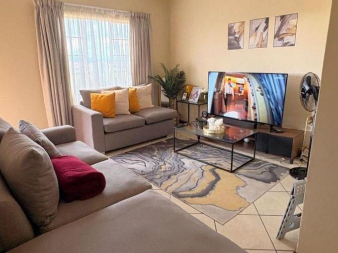 2 Bedroom Apartment for Sale For Sale in Monavoni - MR708664