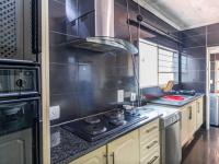  of property in Glenvista