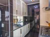  of property in Glenvista