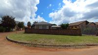 Front View of property in The Orchards