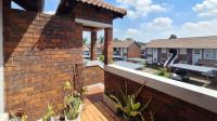 Balcony - 11 square meters of property in Glen Marais