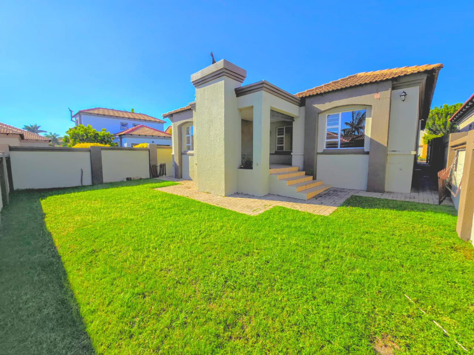  of property in Magalieskruin