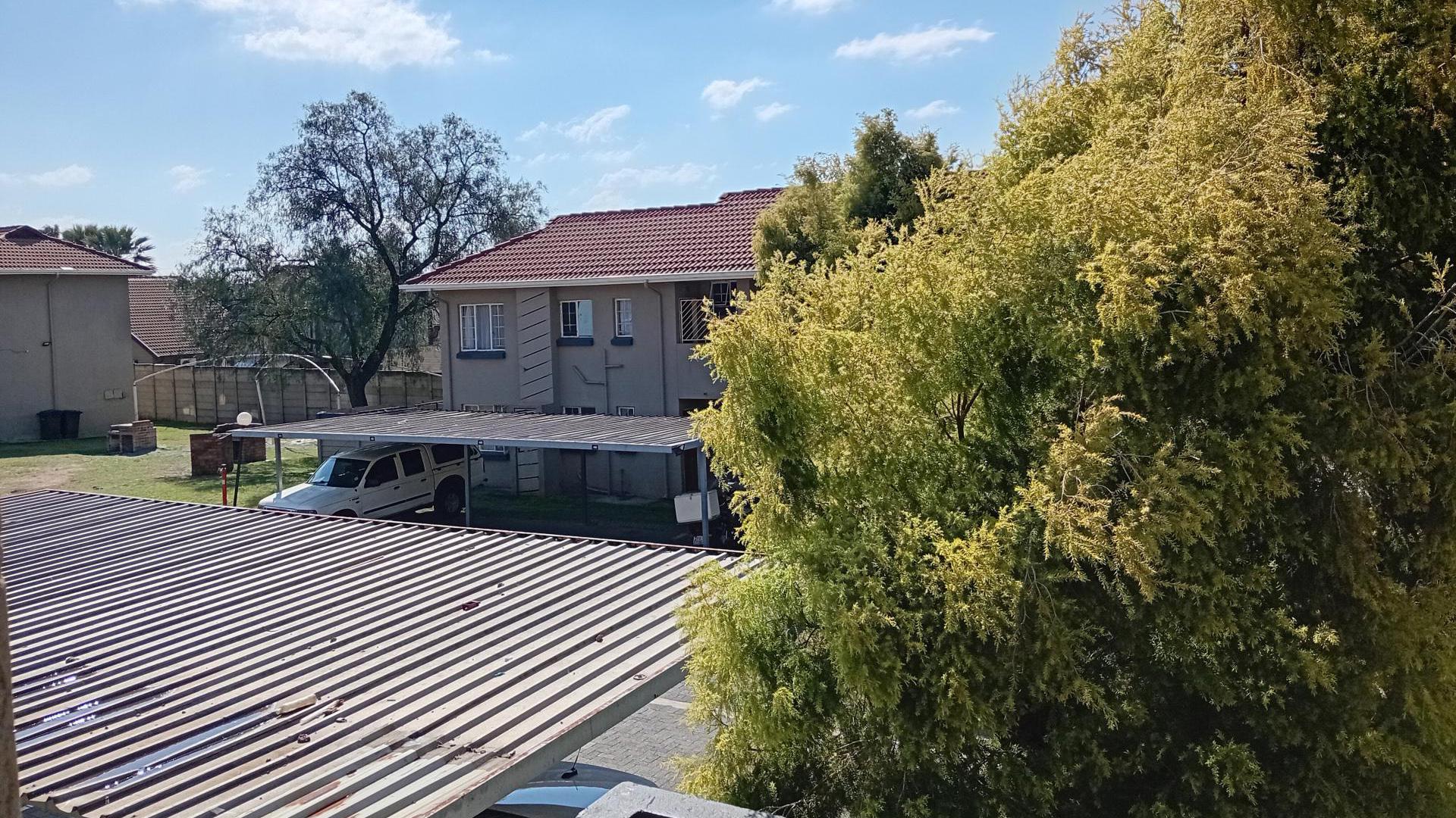 Spaces of property in Eden Glen