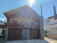  of property in De Rust