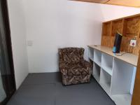  of property in De Rust