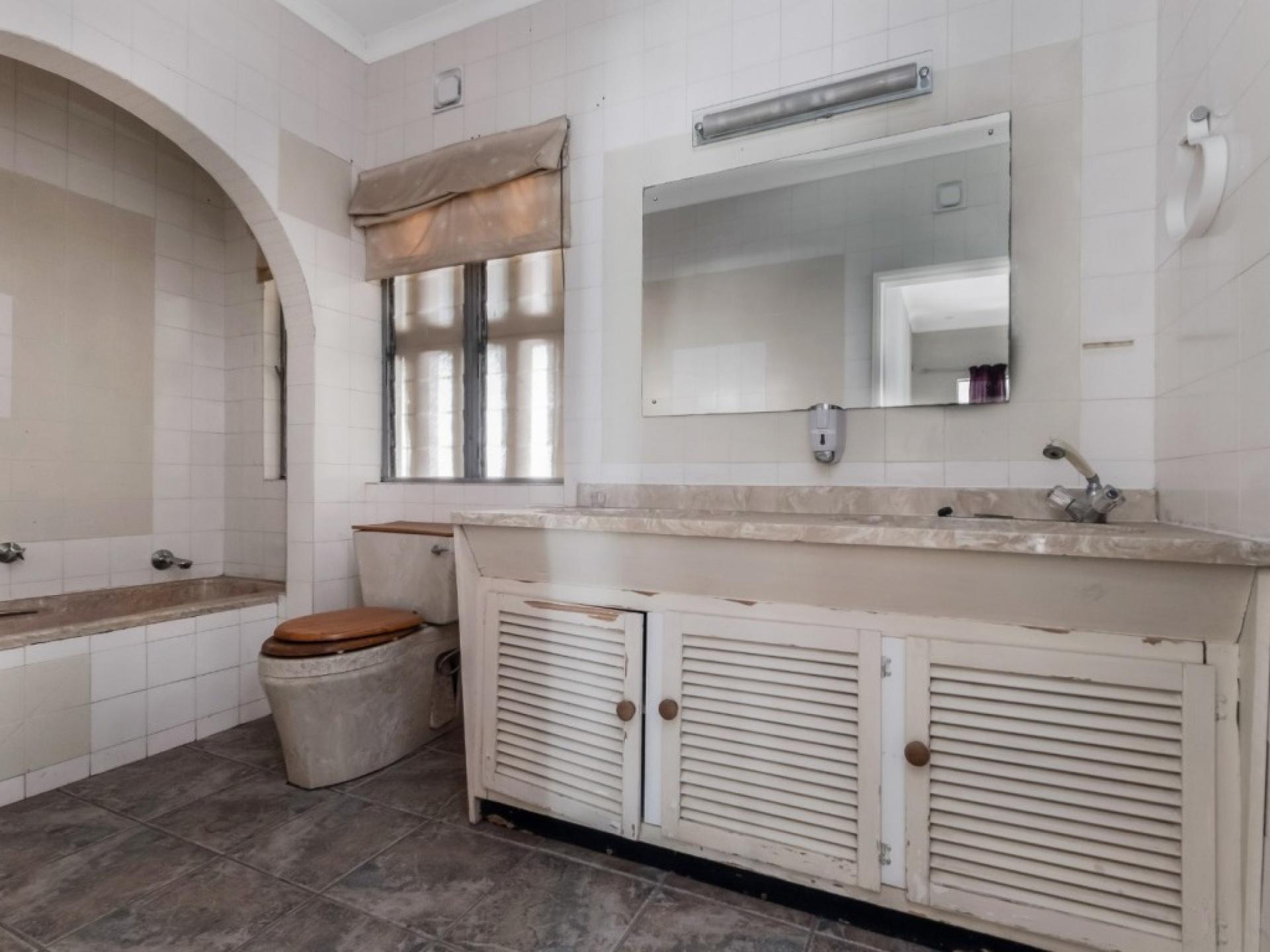  of property in Fourways