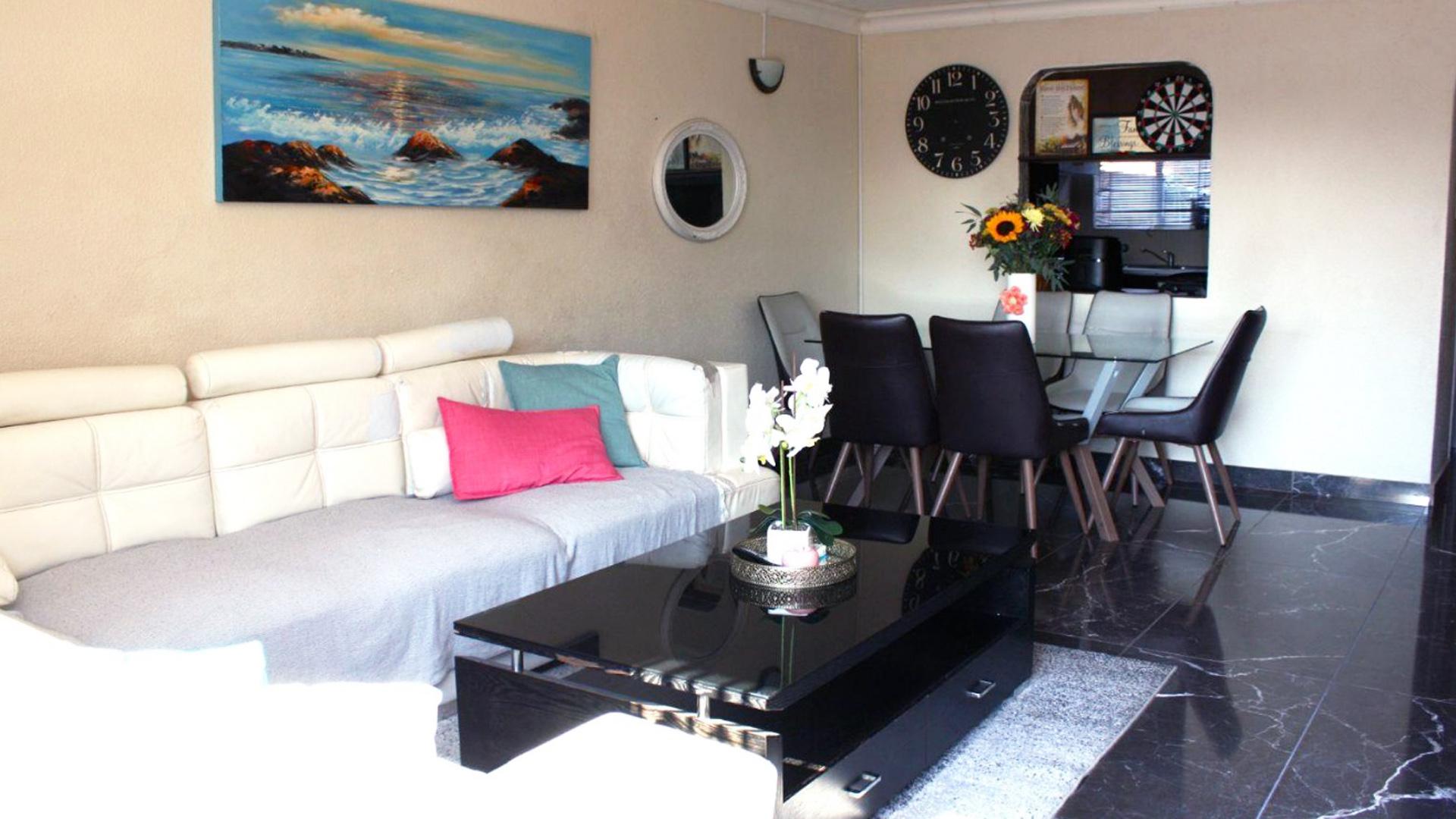 Lounges of property in Blackheath - JHB