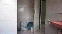 Bathroom 2 - 8 square meters of property in Vereeniging
