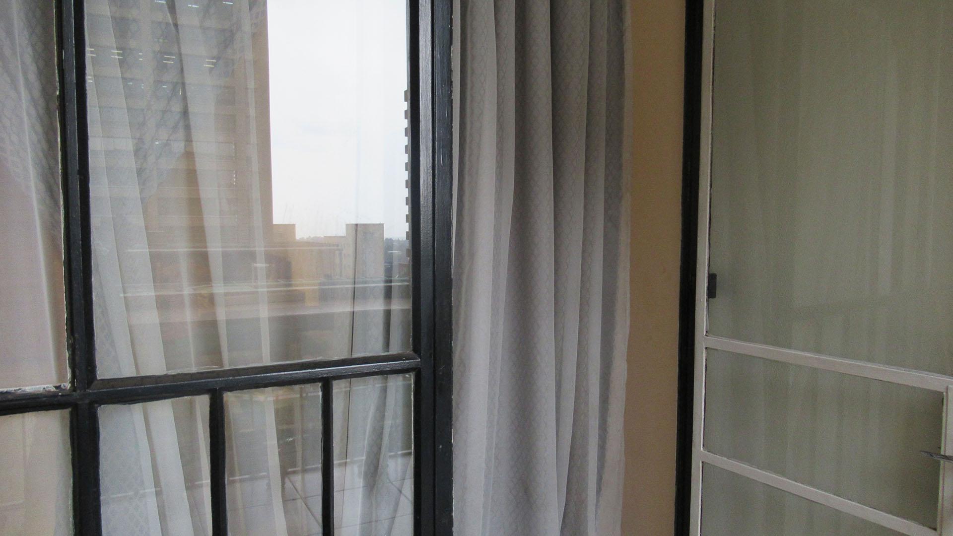 Balcony - 5 square meters of property in Braamfontein