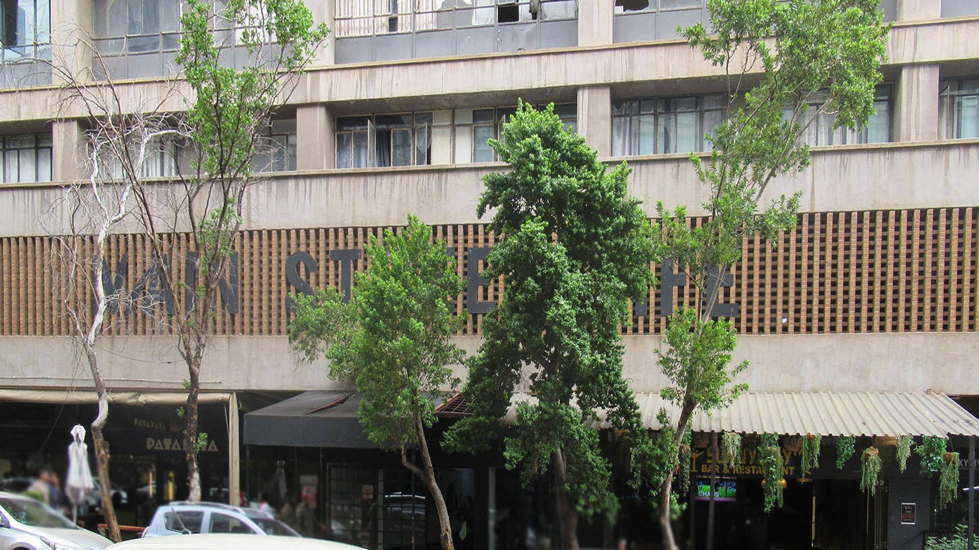 Front View of property in City and Suburban