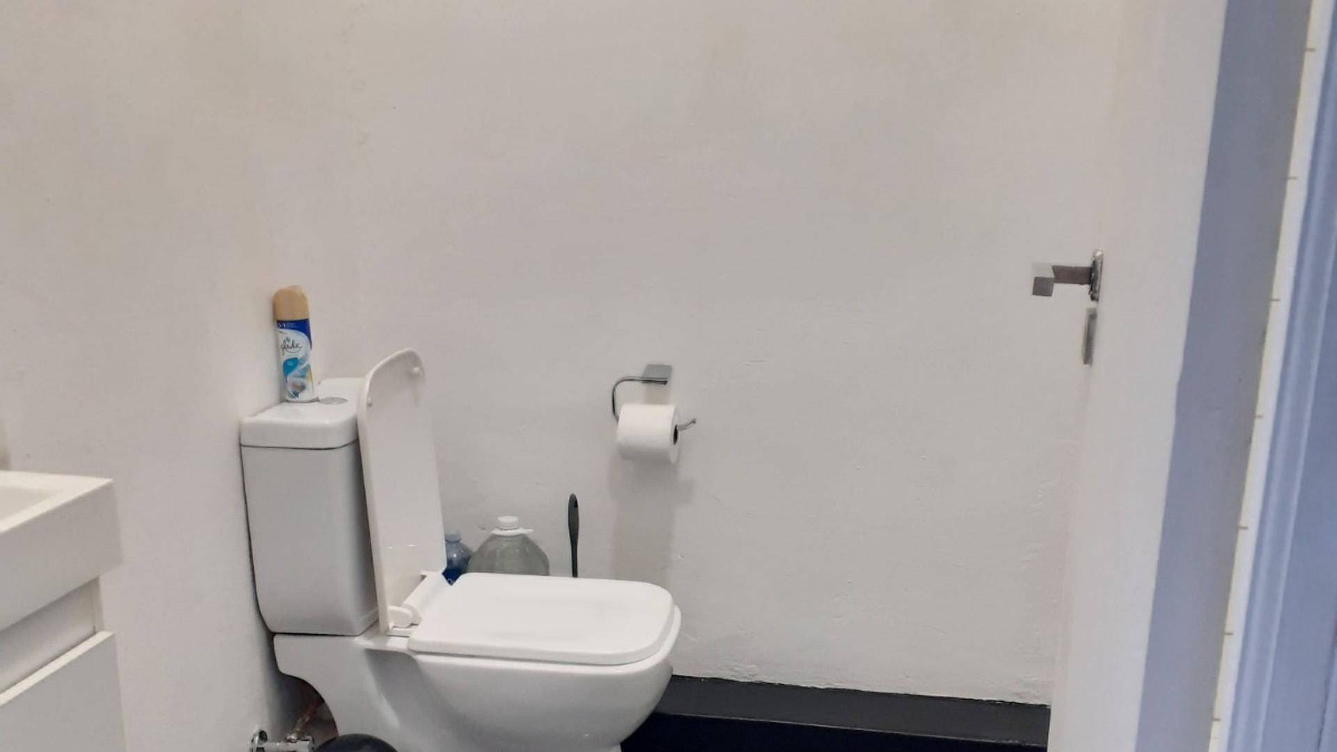 Bathroom 1 of property in City and Suburban