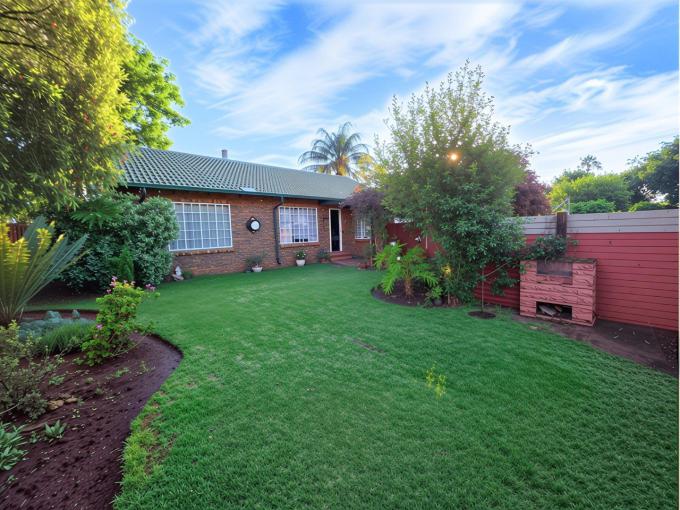 3 Bedroom Sectional Title for Sale For Sale in Annlin - MR708808