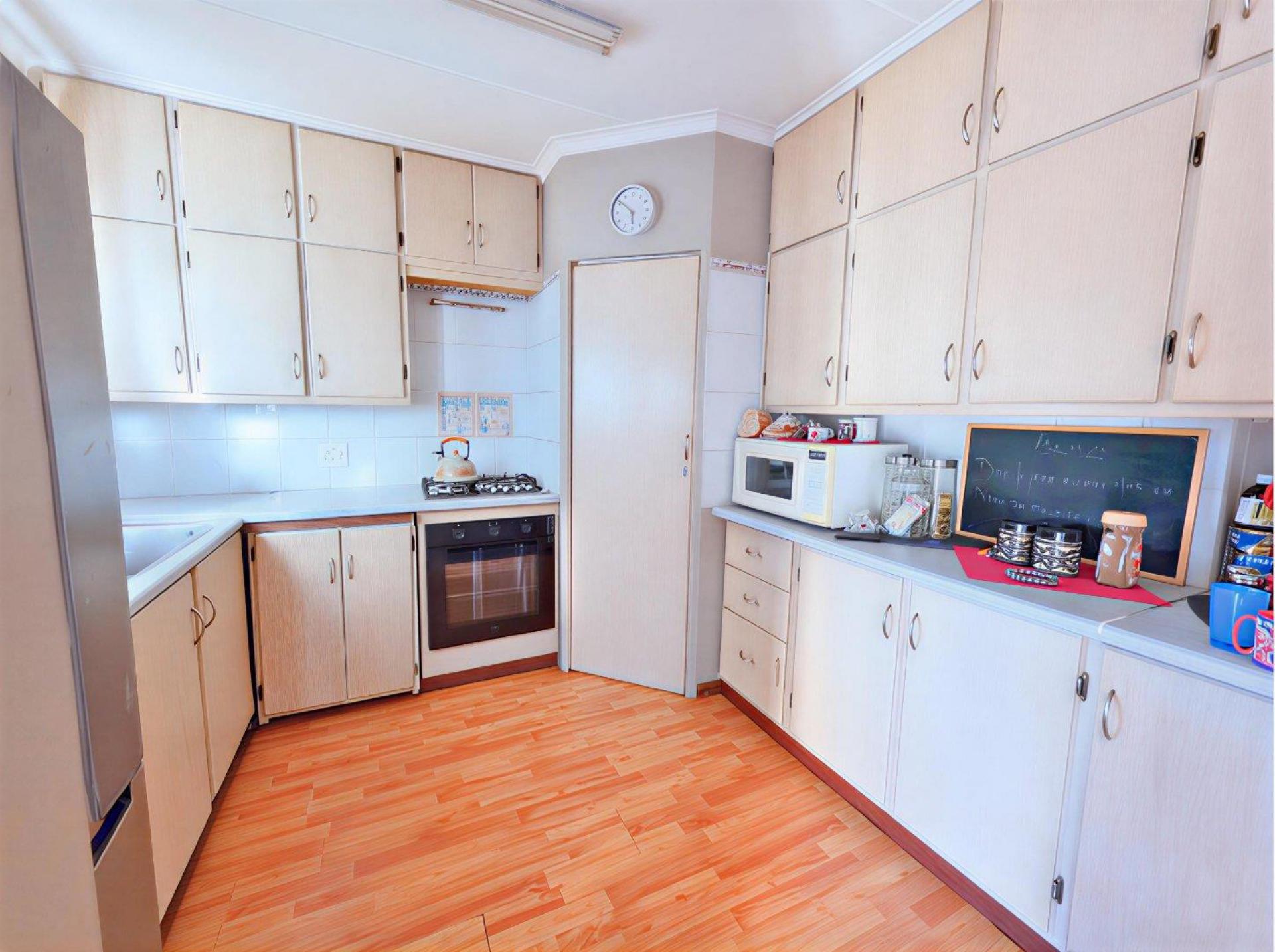  of property in Annlin