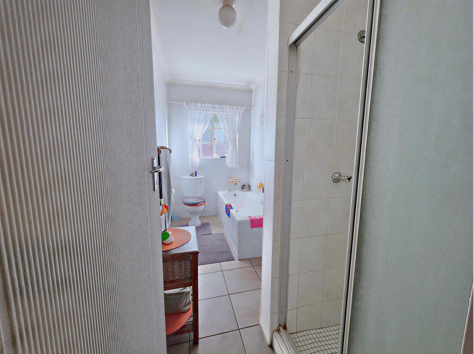  of property in Annlin