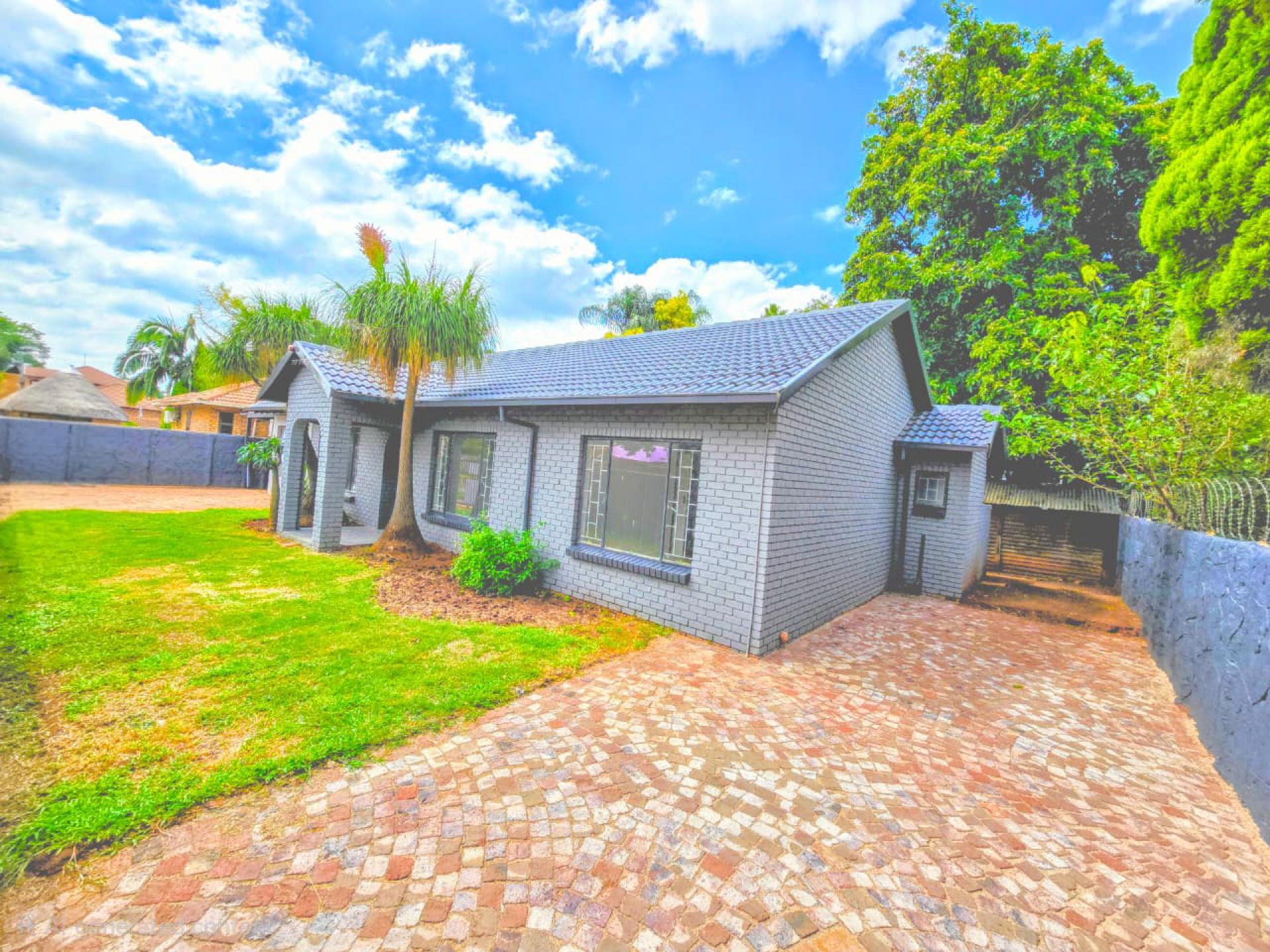  of property in Doornpoort