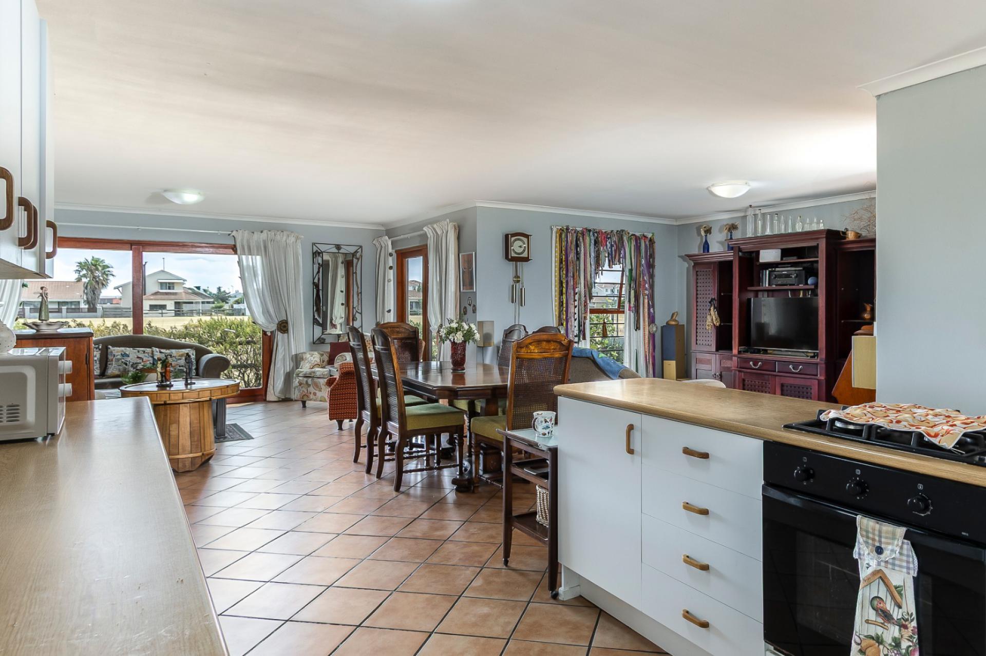  of property in Gordons Bay