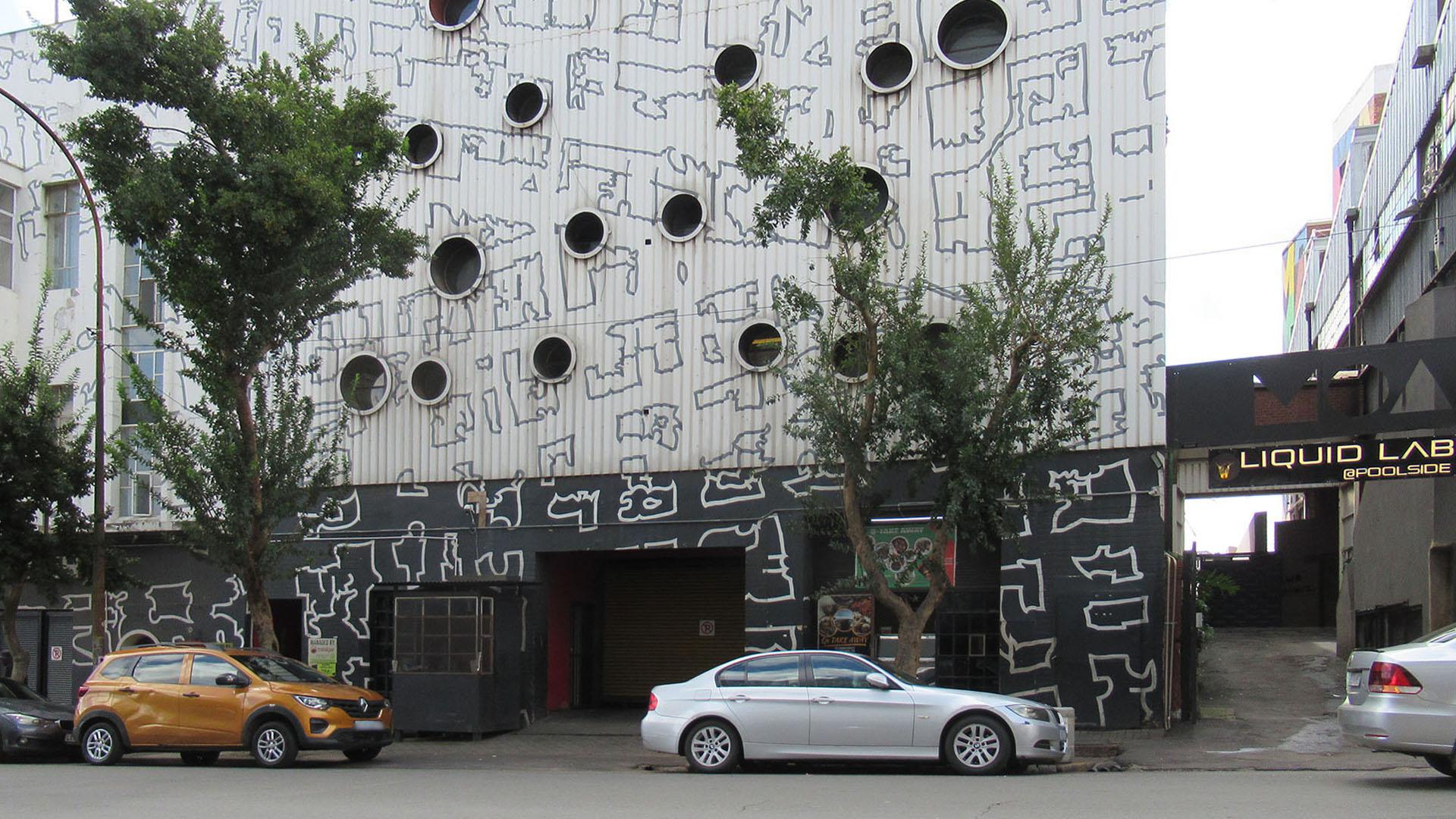 Front View of property in City and Suburban