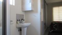 Main Bathroom - 5 square meters of property in Sky City