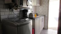 Kitchen - 6 square meters of property in Sky City