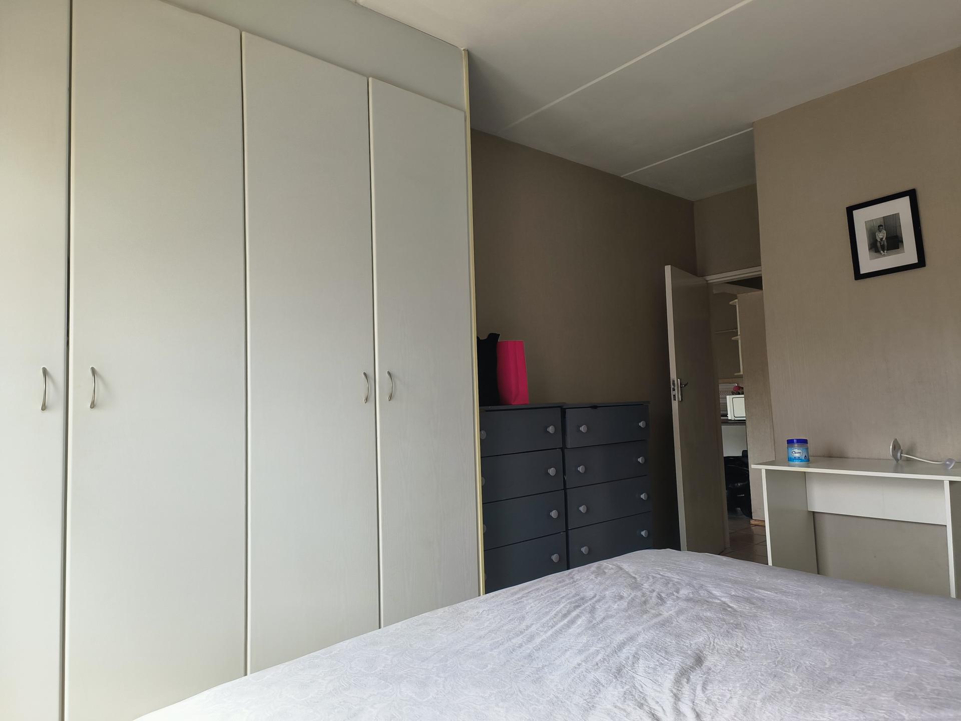  of property in Weltevreden Park