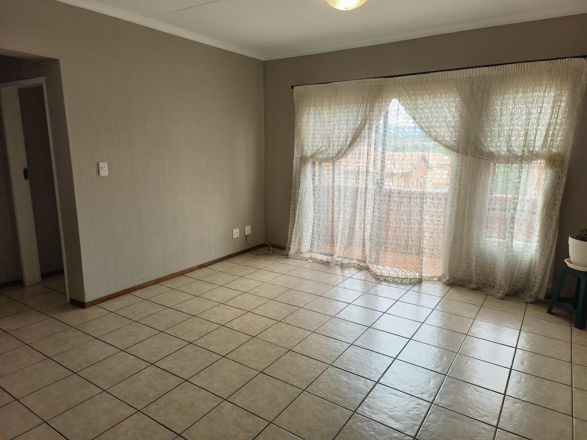  of property in Weltevreden Park