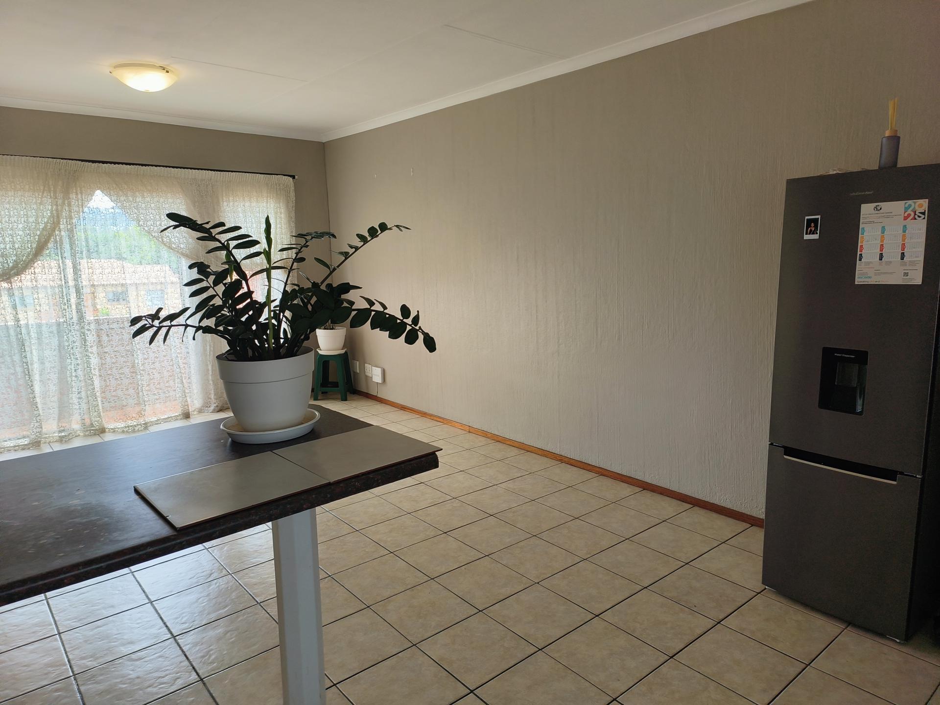  of property in Weltevreden Park