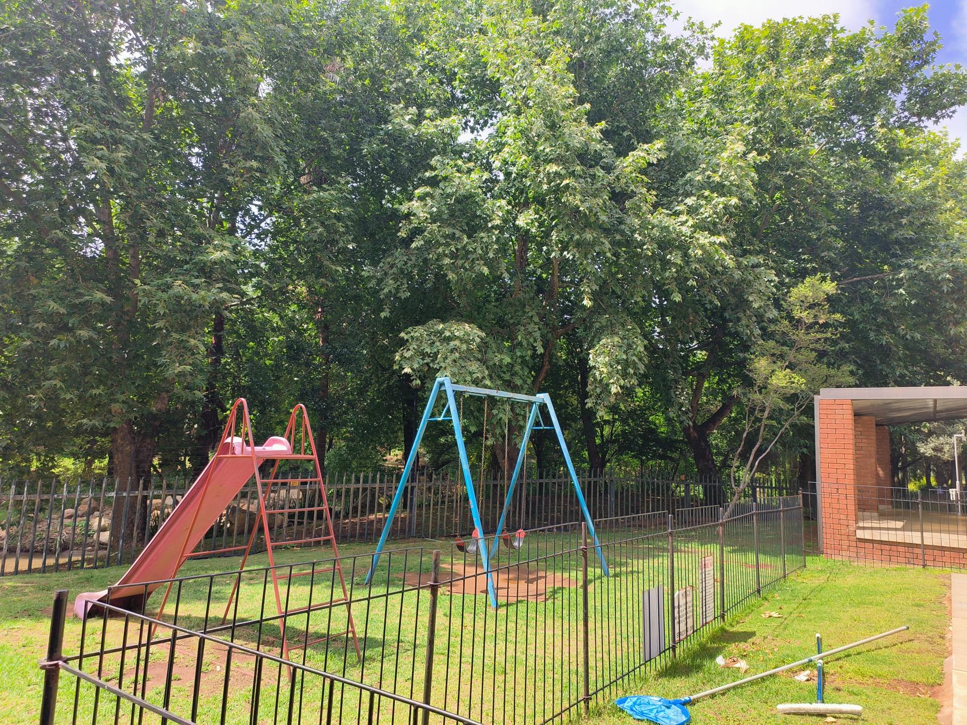  of property in Weltevreden Park