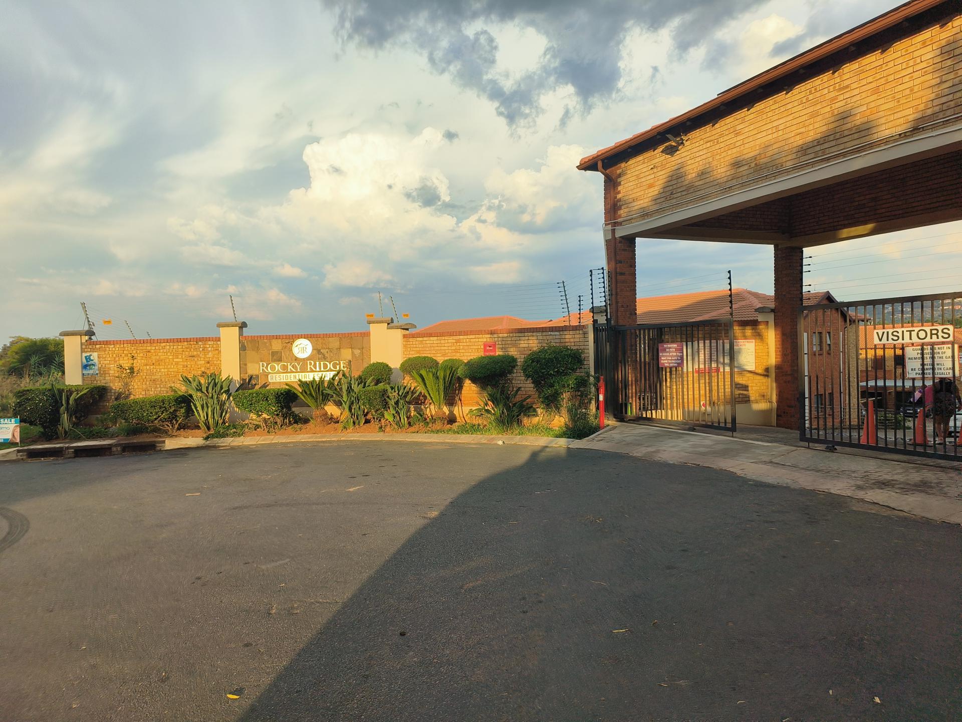  of property in Weltevreden Park