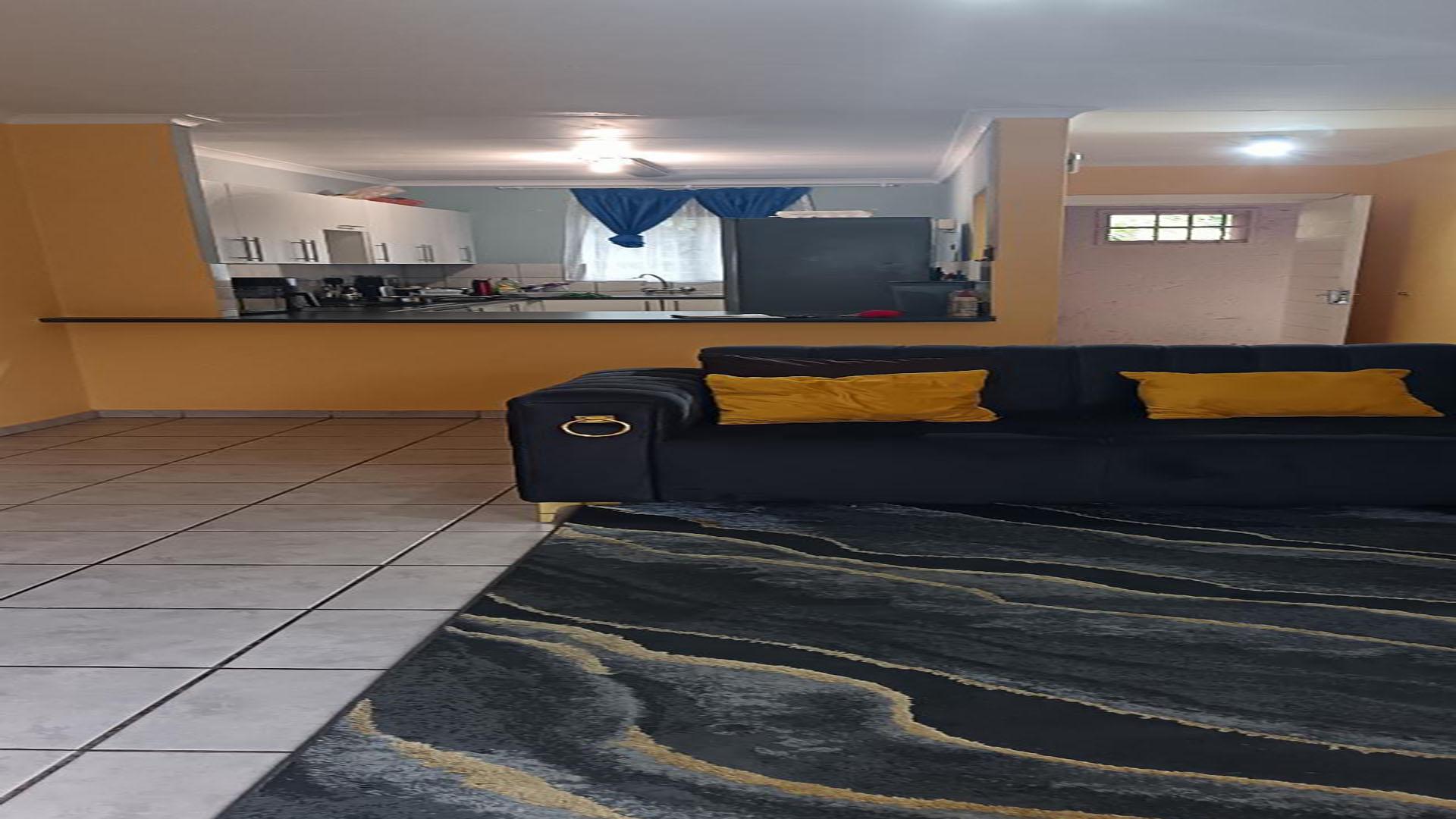 Lounges of property in Noordwyk