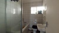 Bathroom 1 - 5 square meters of property in Noordwyk