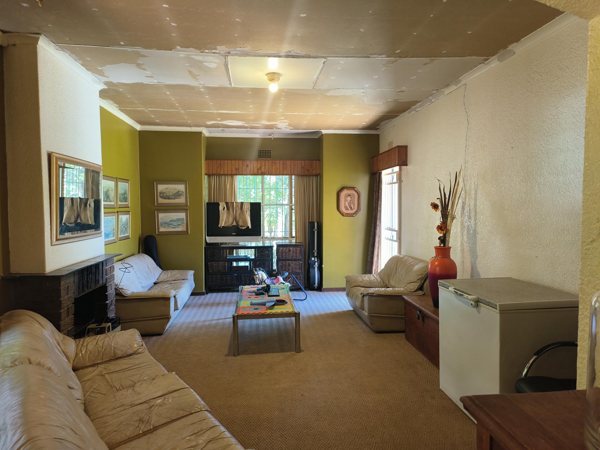  of property in Wilropark