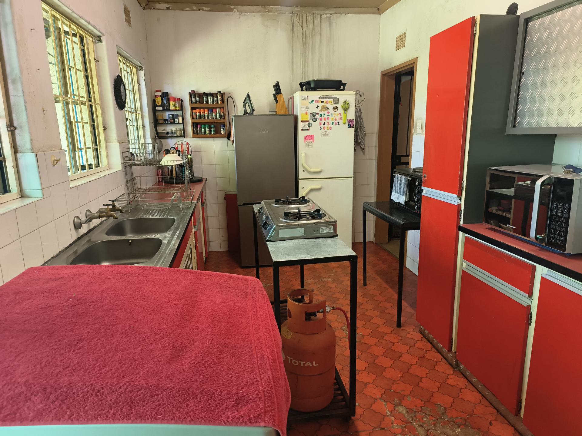  of property in Wilropark