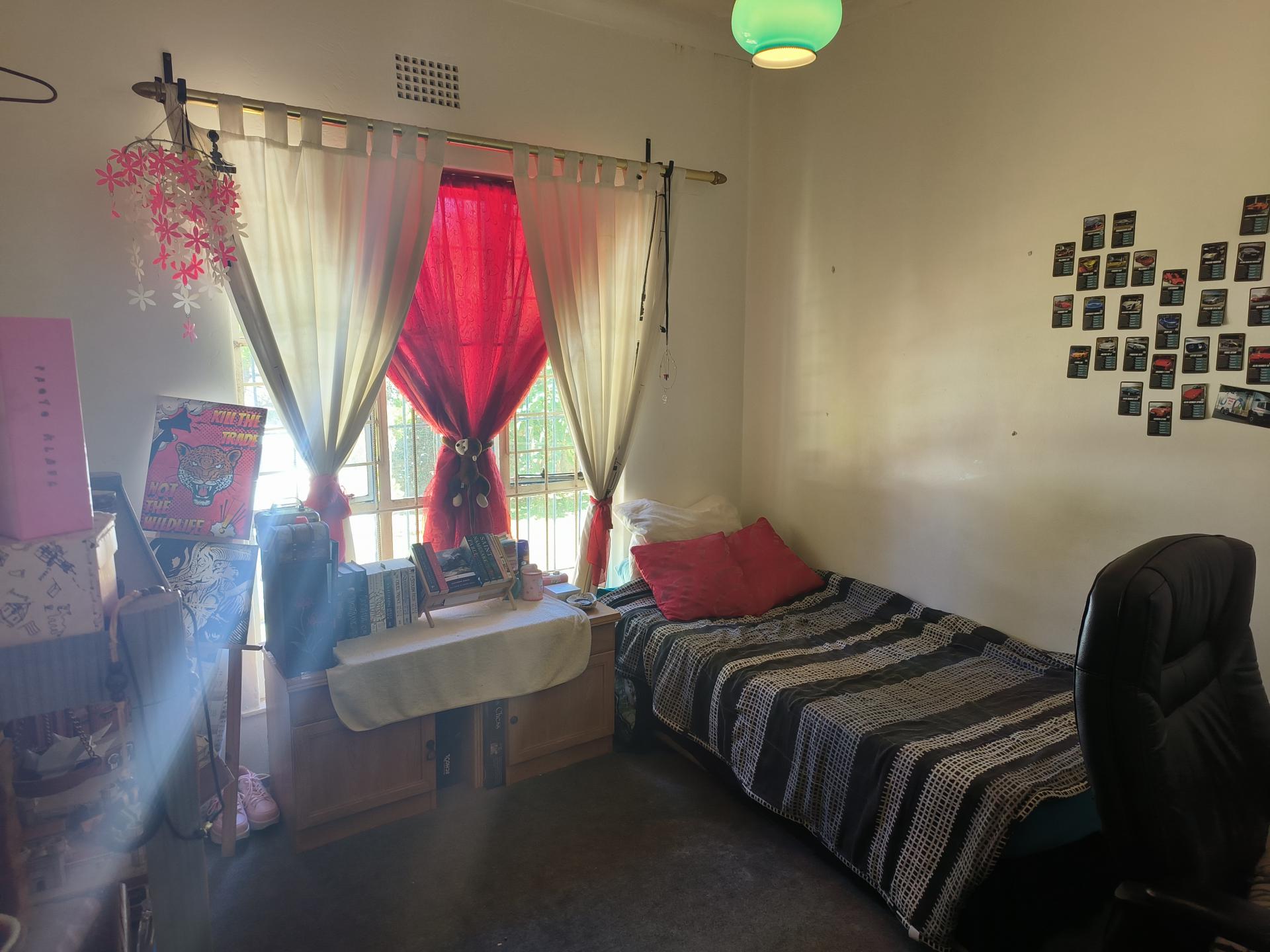  of property in Wilropark