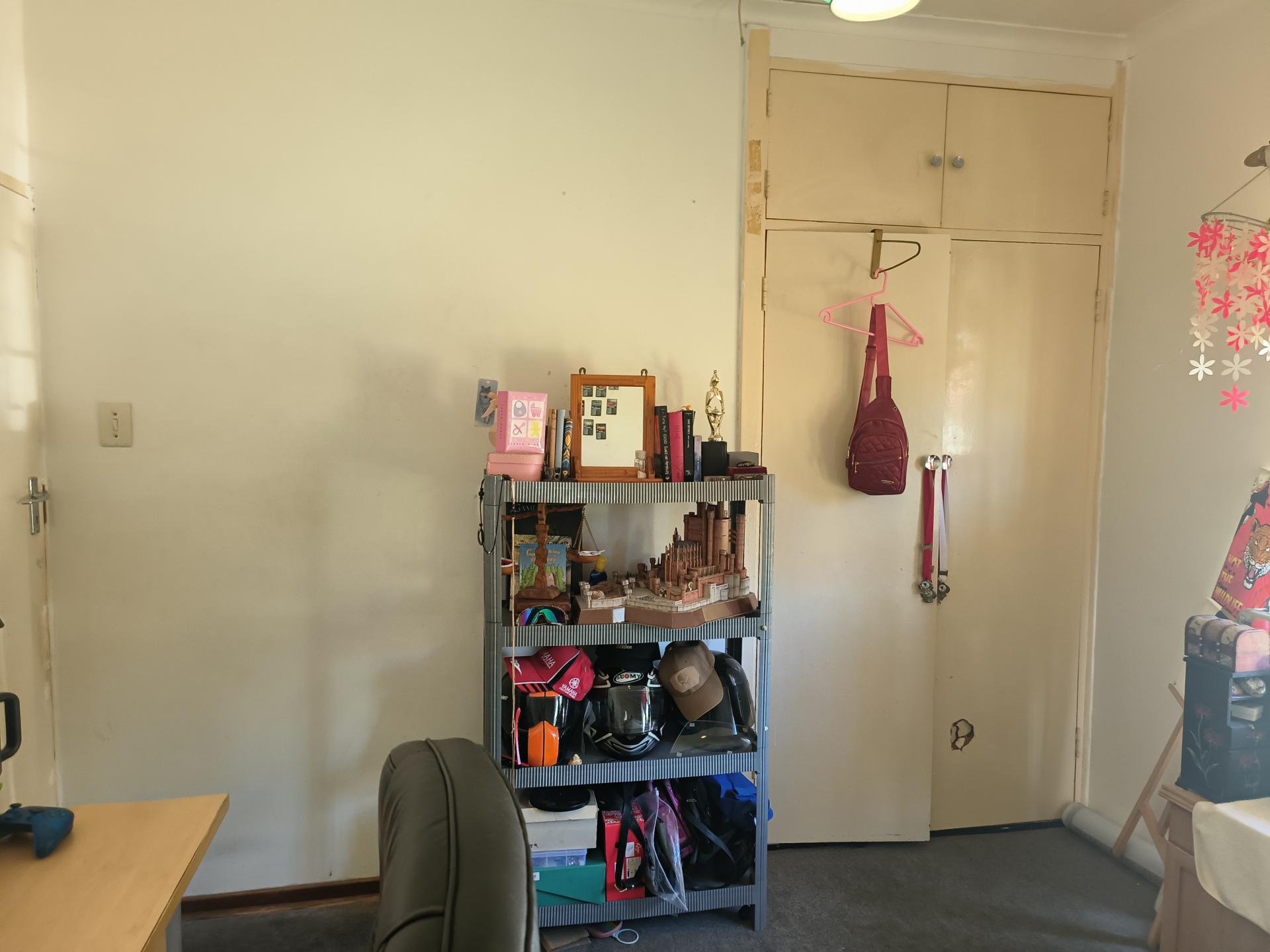  of property in Wilropark