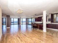  of property in Bloubergstrand