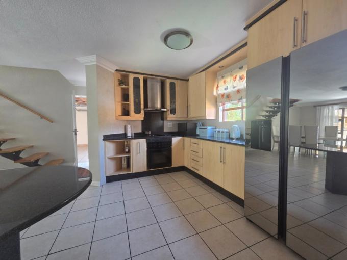 3 Bedroom Simplex for Sale For Sale in Meyersdal - MR708862