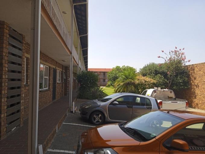 2 Bedroom Simplex for Sale For Sale in Albemarle - MR708868