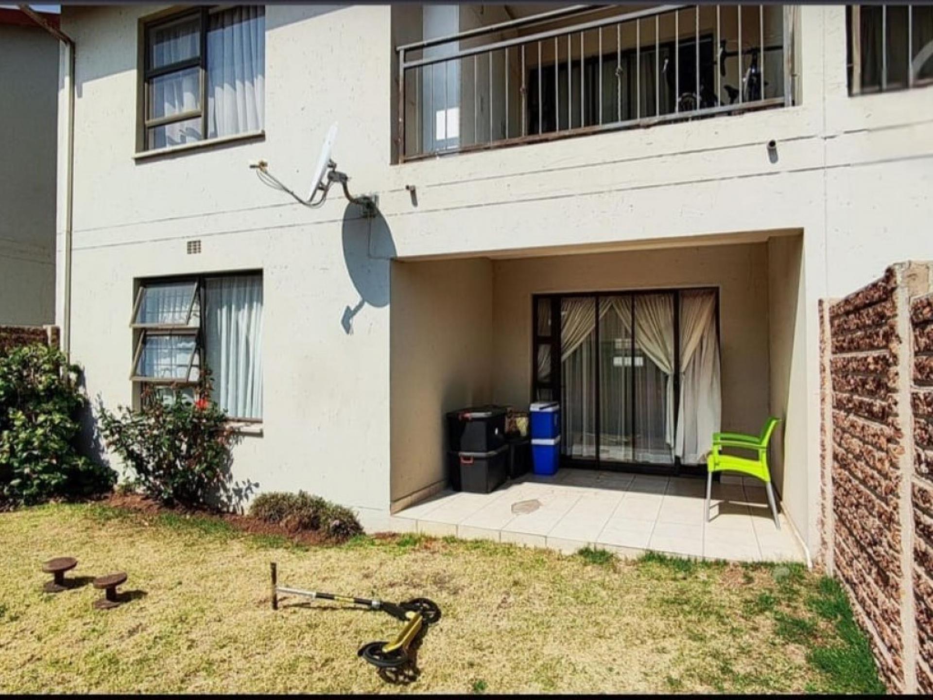  of property in Parkrand