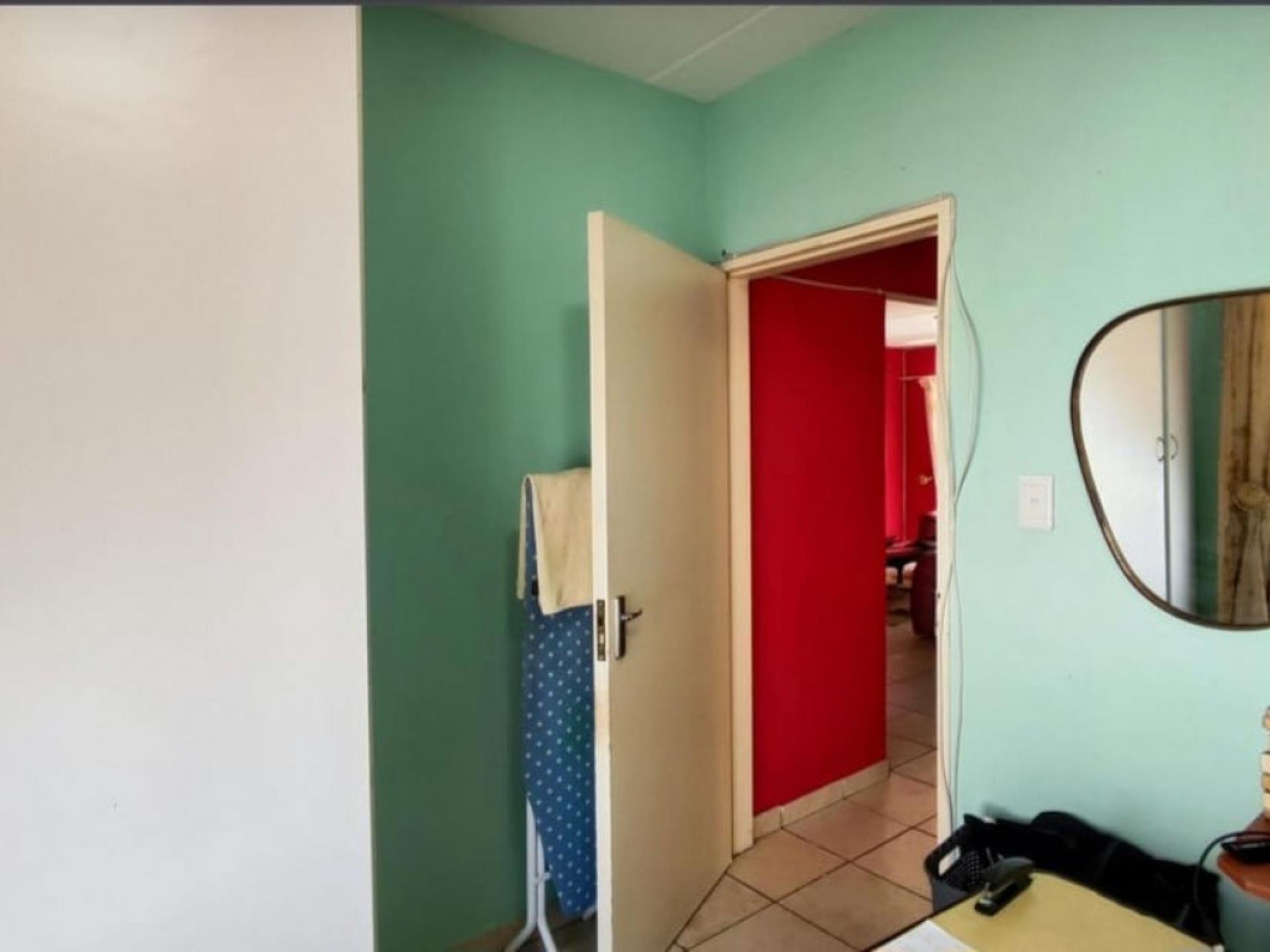  of property in Parkrand