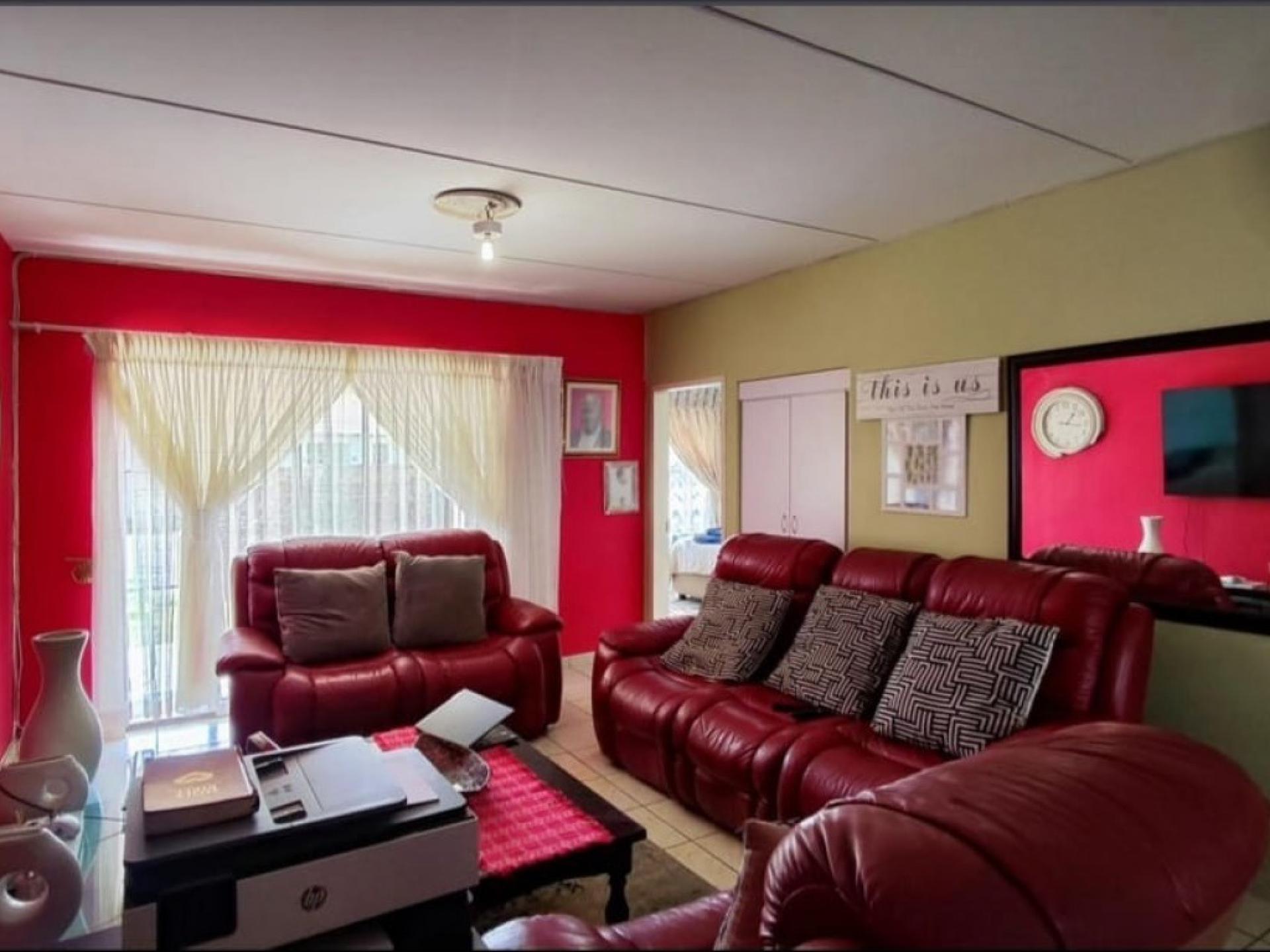  of property in Parkrand