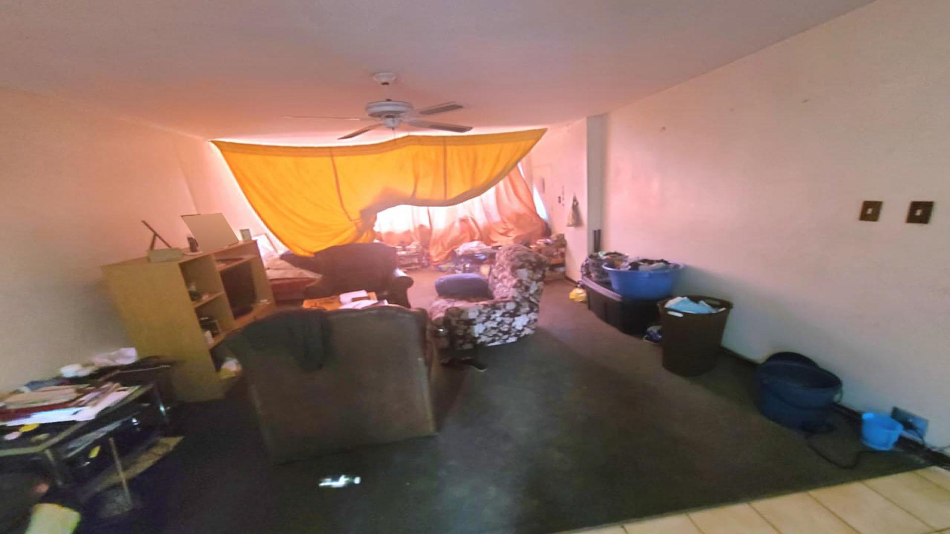 Lounges of property in Emalahleni (Witbank) 