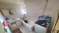 Bathroom 1 of property in Emalahleni (Witbank) 