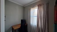 Bed Room 1 - 9 square meters of property in Protea Glen