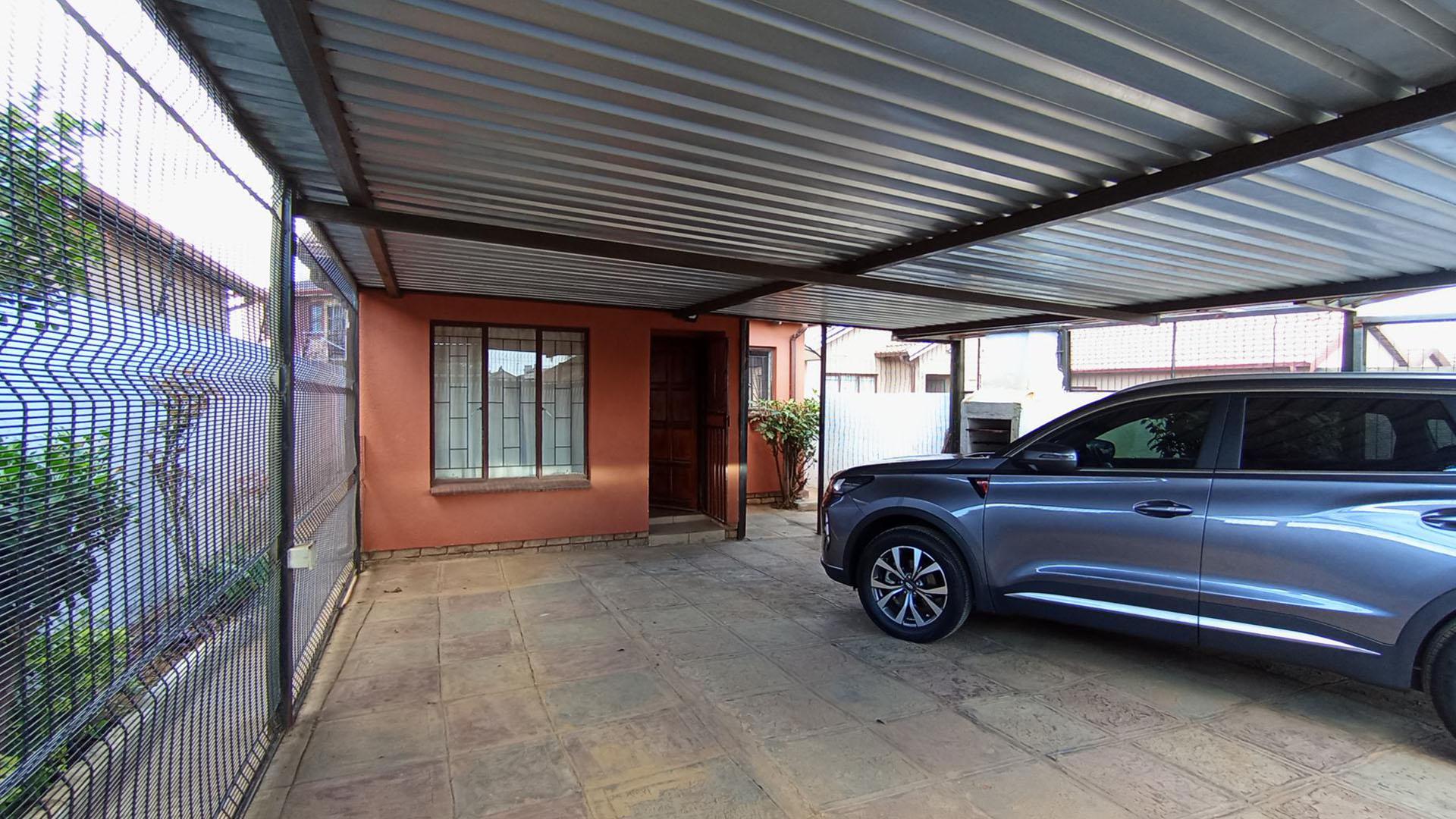 Front View of property in Soshanguve East